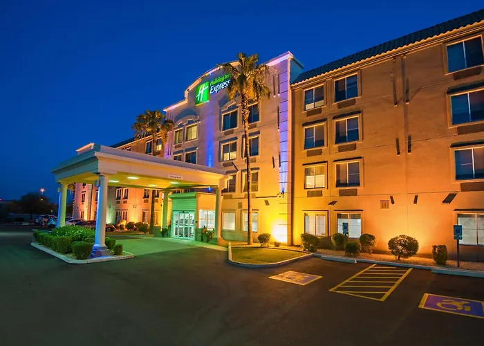 Express North - Glendale By Ihg 3*