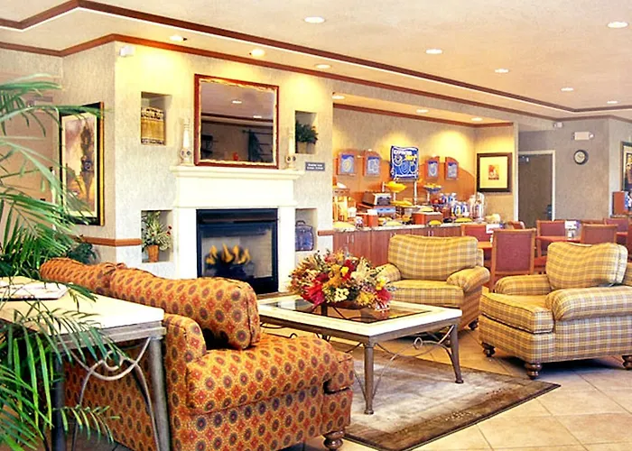 Hotel Express North - Glendale By Ihg