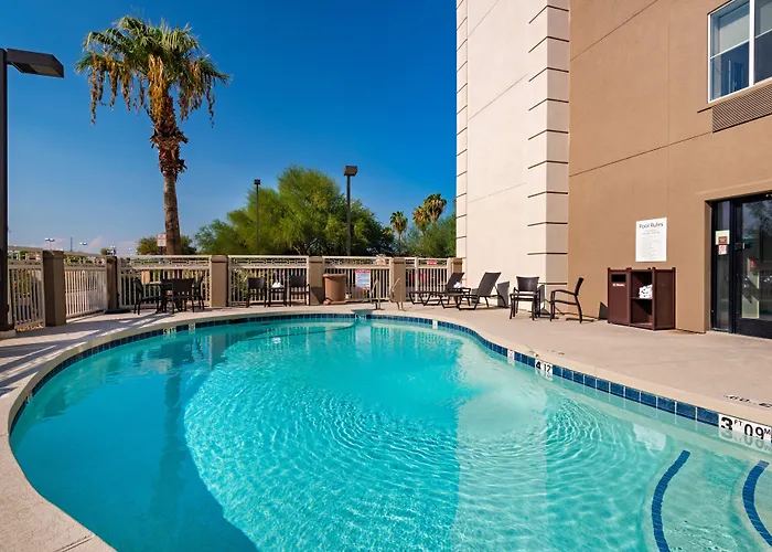 Express North - Glendale By Ihg Hotel