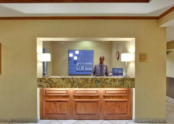 Express North - Glendale By Ihg Hotel