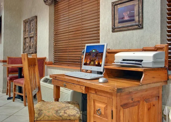 Express North - Glendale By Ihg 3* Peoria